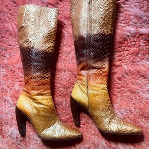 Fendi python snakeskin knee high boots wms 7.5, 38